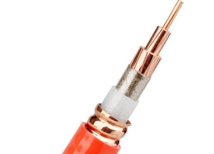 礦物絕緣電纜起到避免設備損壞.jpg 礦物絕緣電纜起到避免設備損壞.jpg